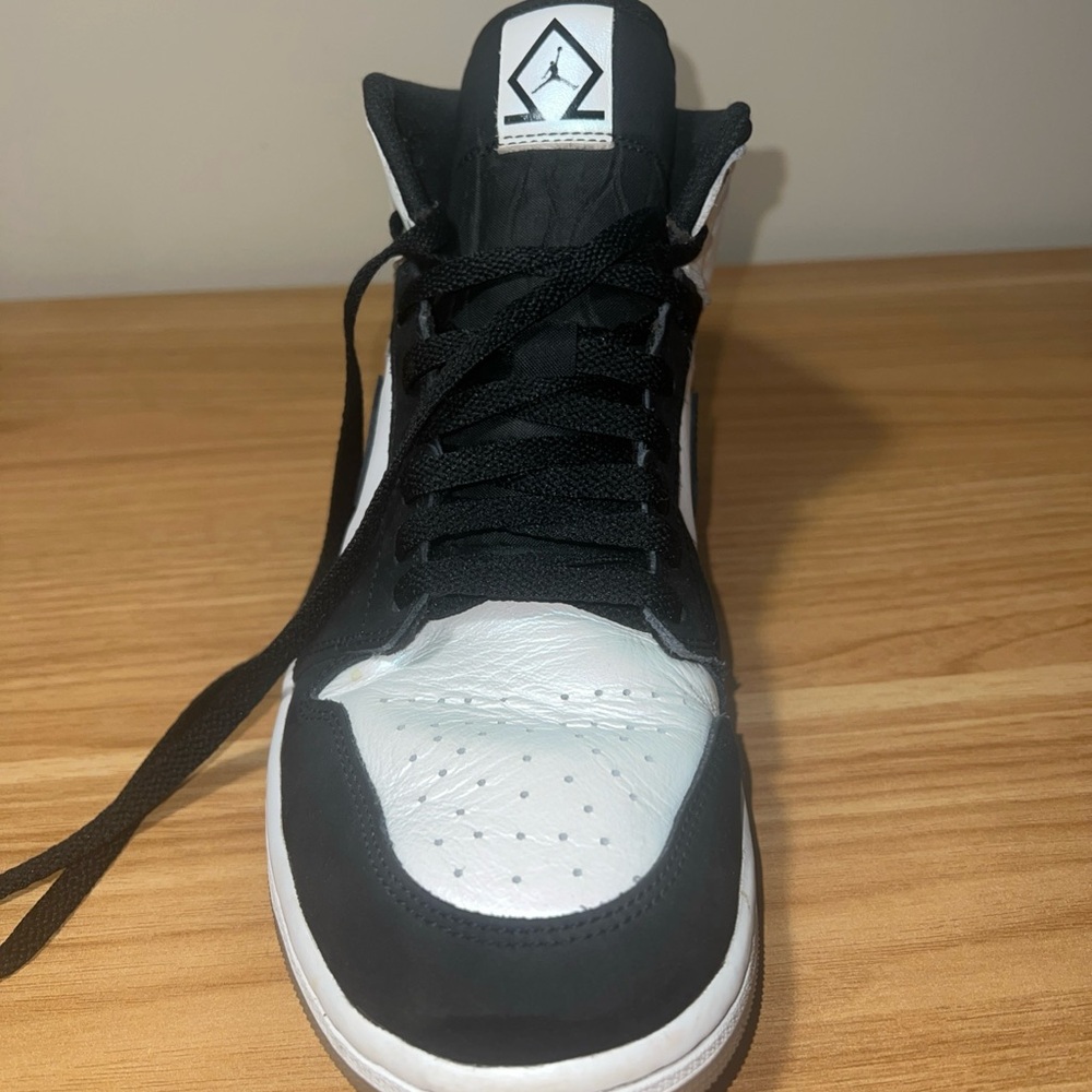 Jordan 1 mid diamond size 10.5 - Picture 2 of 16